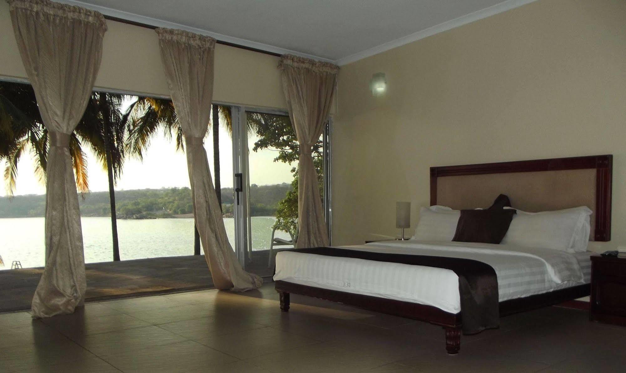 Lake Safari Lodge Siavonga Eksteriør billede