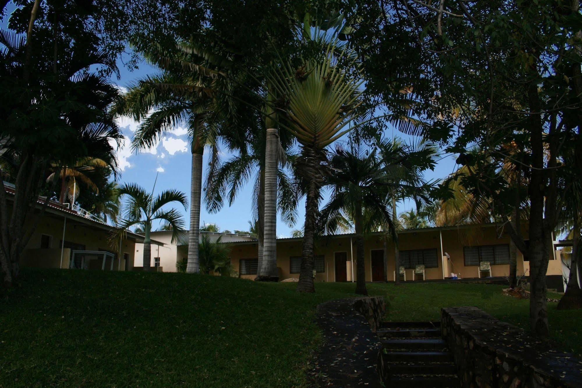 Lake Safari Lodge Siavonga Eksteriør billede